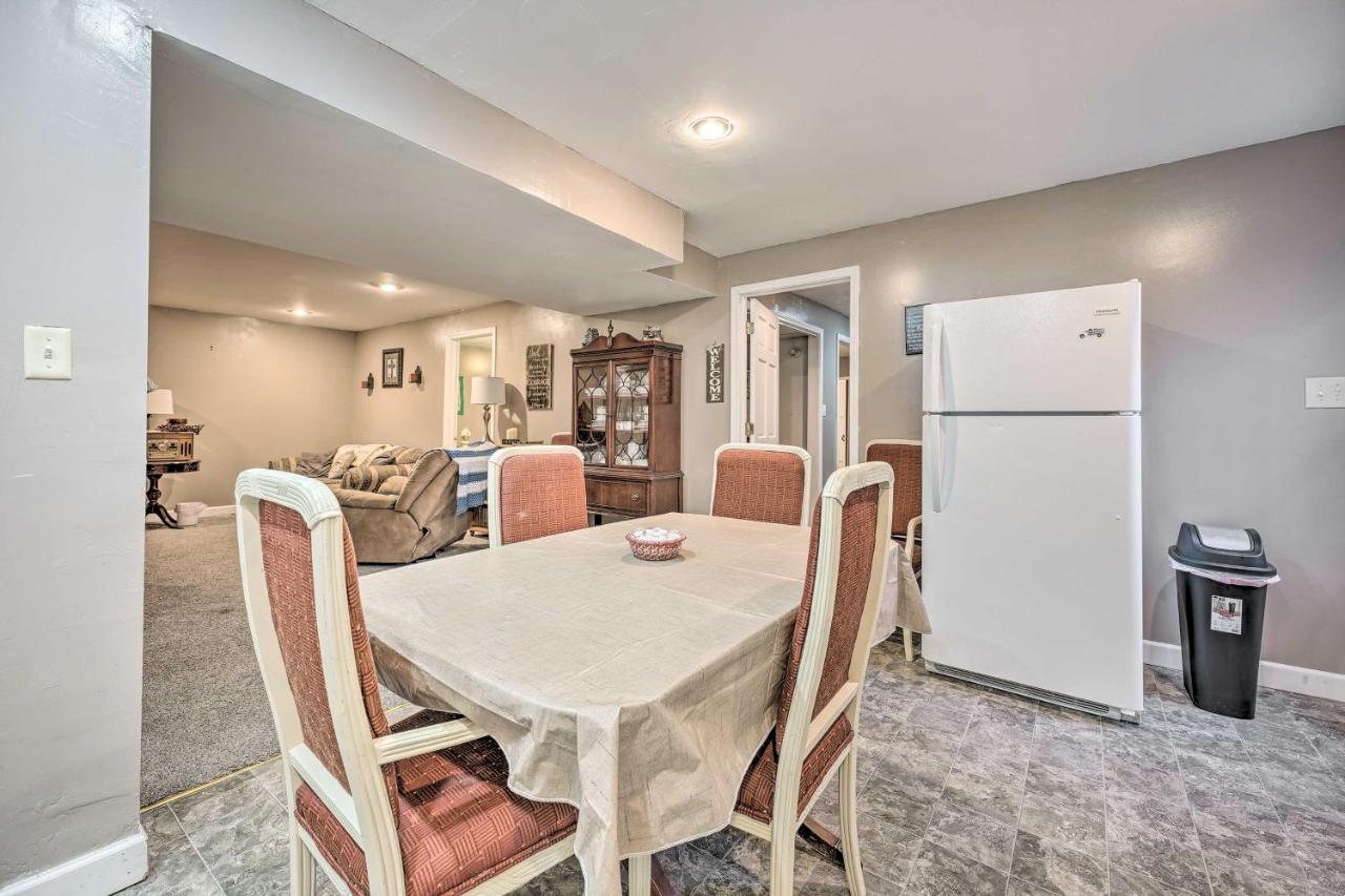 Lovely 3- Bedroom Apartment With Street Parking. Goshen Eksteriør billede